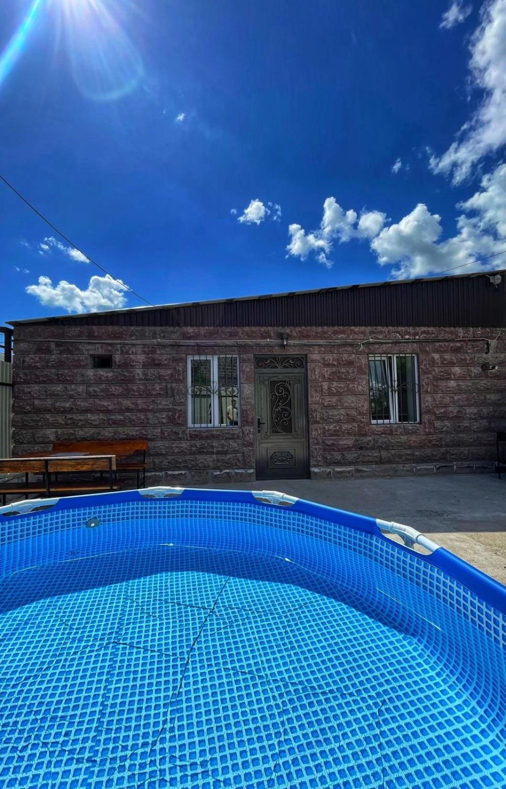 Lidiani Guest House Gyumri Esterno foto